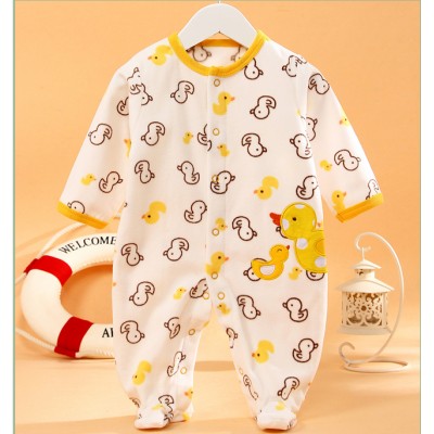 Pijama com estampas de pato